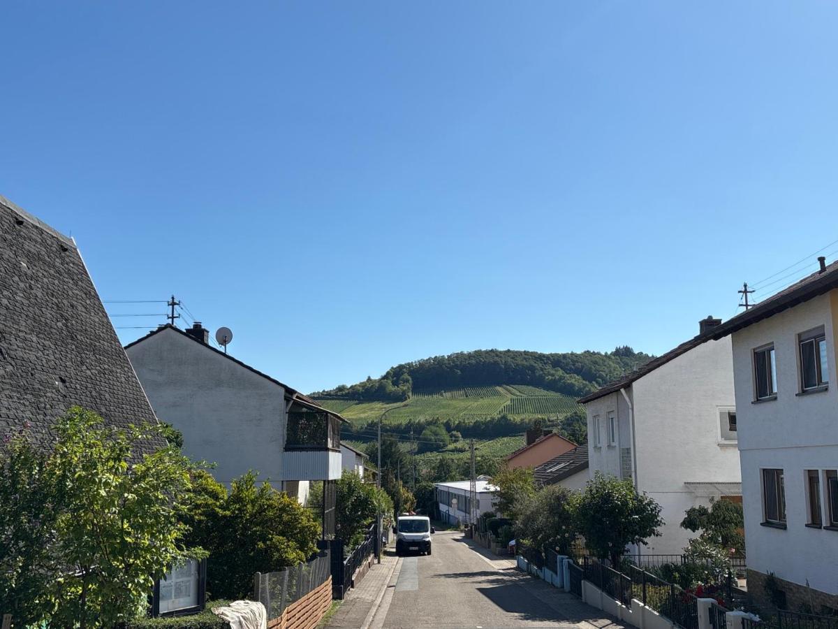Haus Helga - Bed and Breakfast Albersweiler