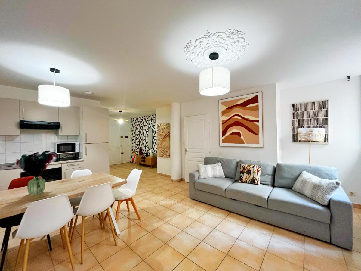 Zola - Appartement 6 personnes - check in h24 - wifi - Ferienwohnung Lyon