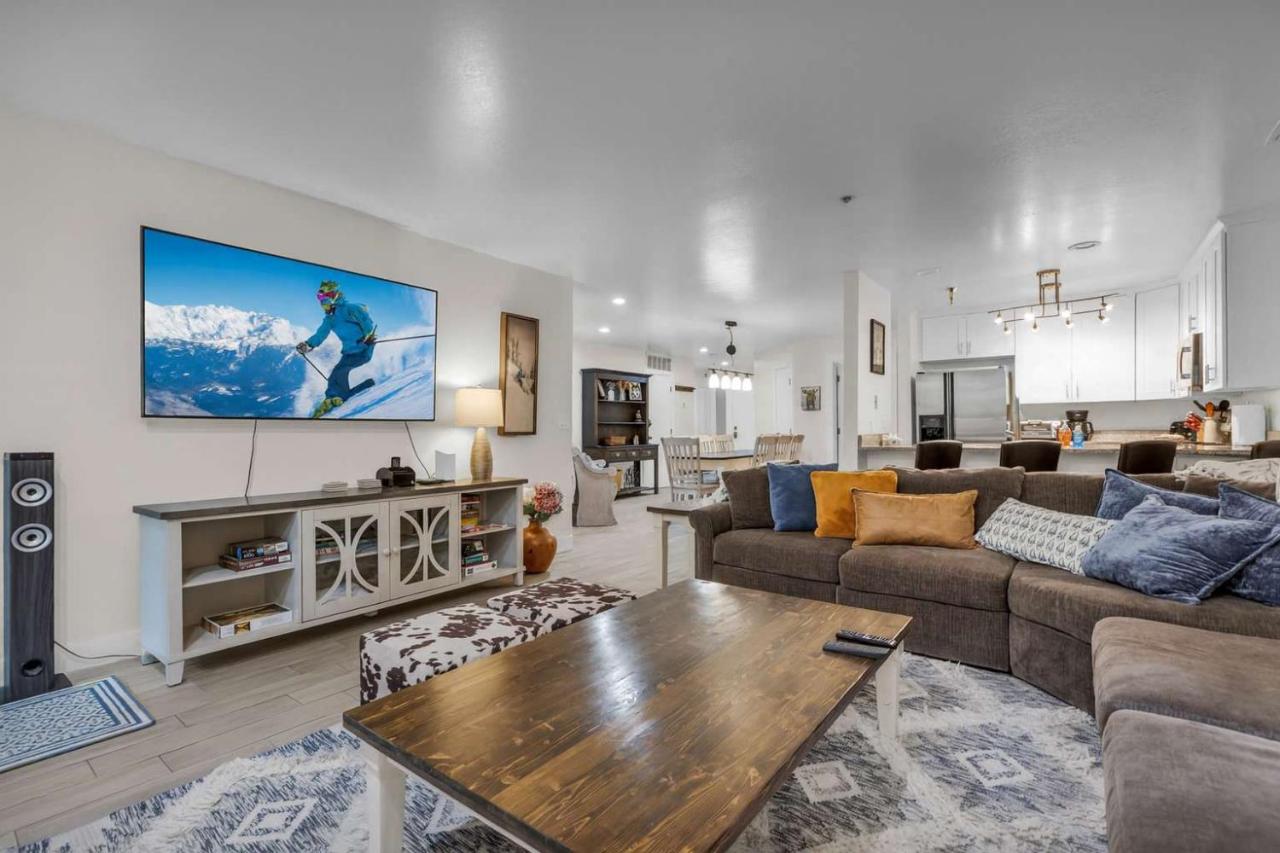 2BDR Condo Stunning Location in Town - Bed and Breakfast Park City