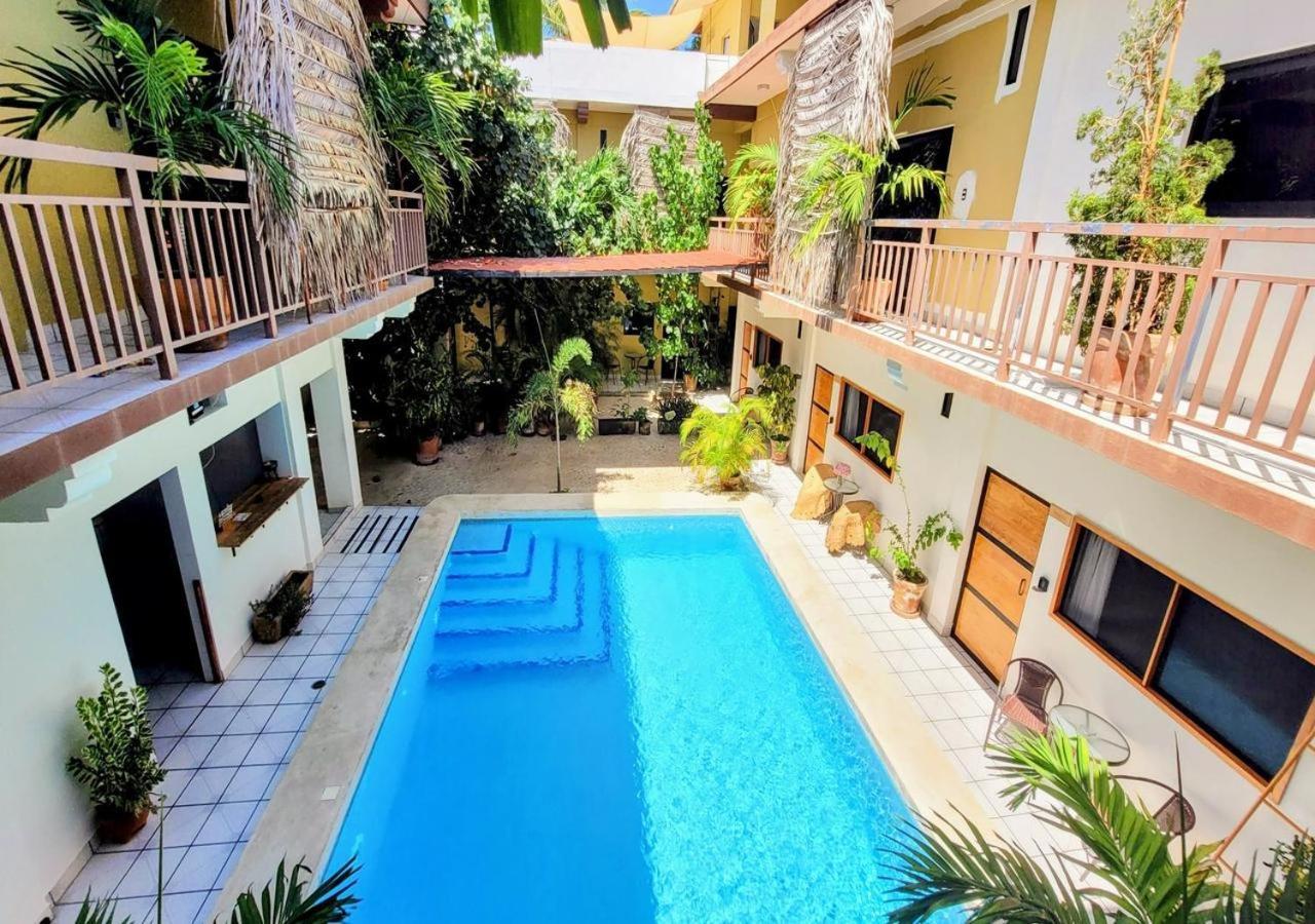 Sunset Suites - Ferienwohnung Brisas de Zicatela