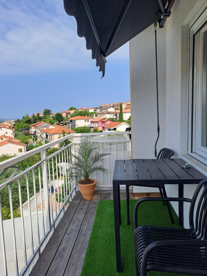 Apartment mit Meerblick