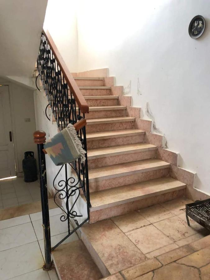Villa 99 
