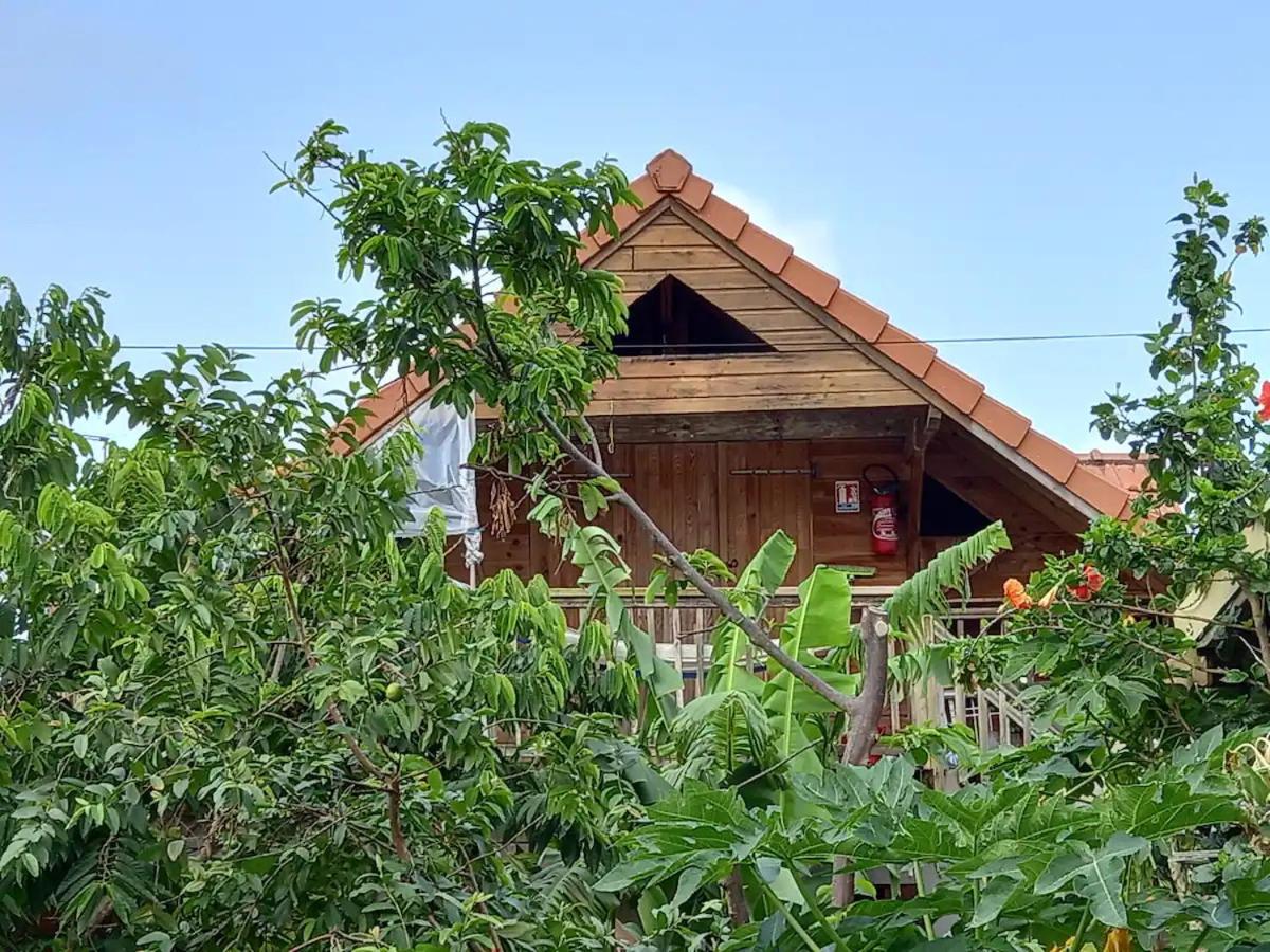 Les chalets Colibris - Anse Figuier - Bed and Breakfast Rivière-Pilote
