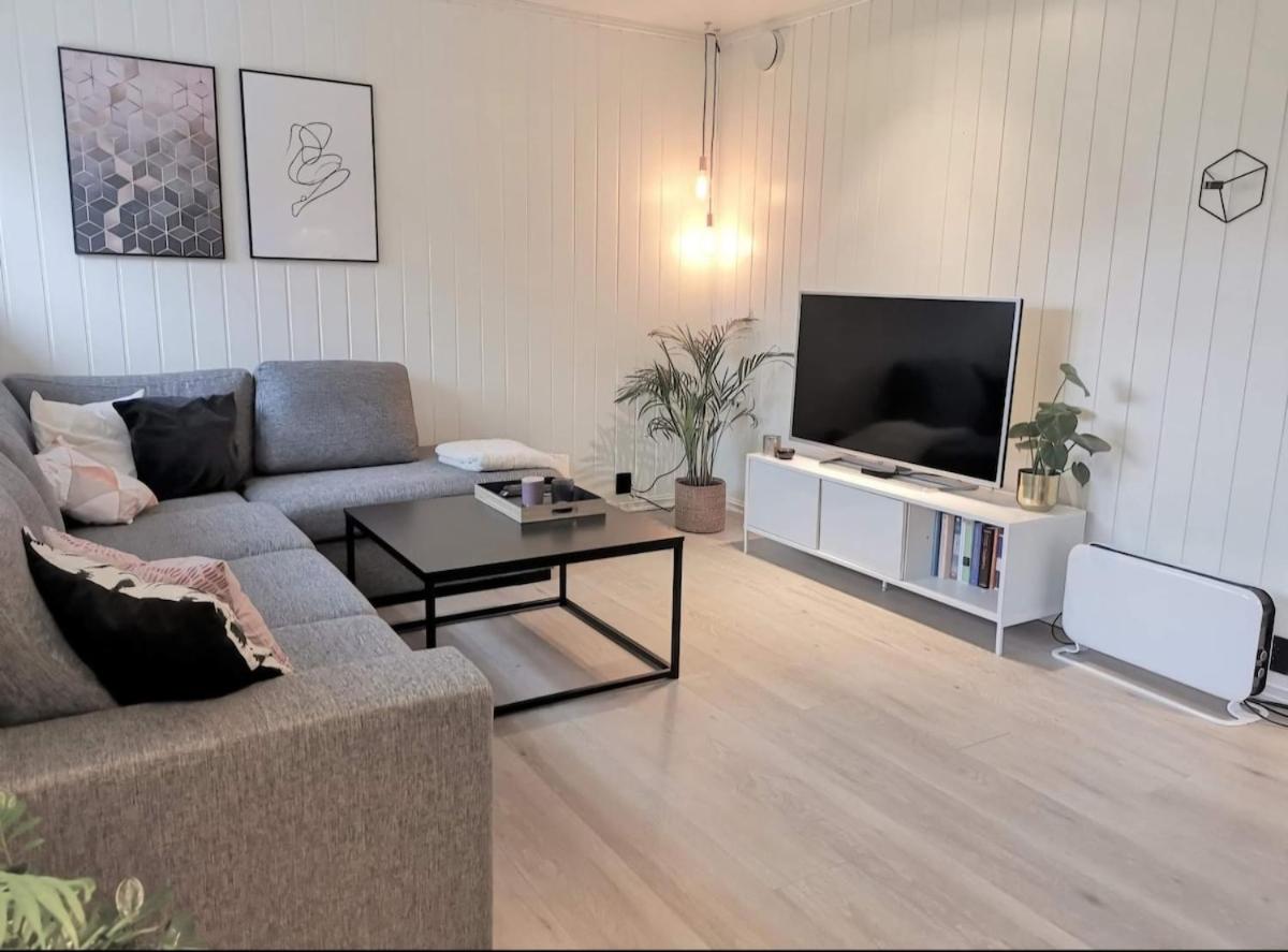 Apartment centrally located in Tromsø with free parking - Chambres d’hôtes Tromsø