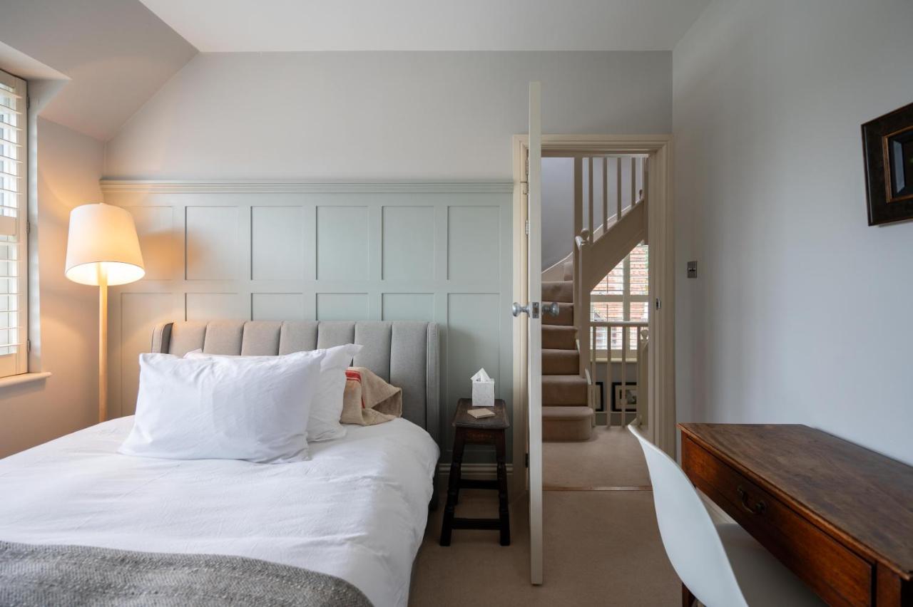 Rumpus Cottage - Ferienwohnung Ockley