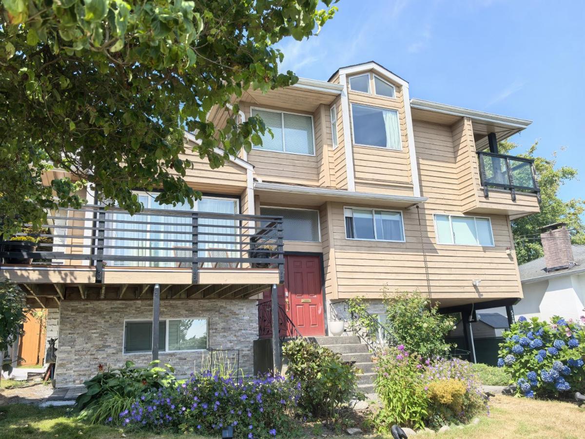 Private Cozy 2bdrm Sleep5pp Metrotown! Free Parking! Self Check-in! - B&B Burnaby
