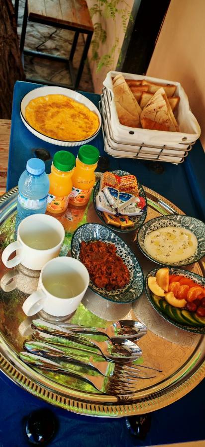 Omani Guest House نزل البيت العماني - Ferienwohnung Nizwá