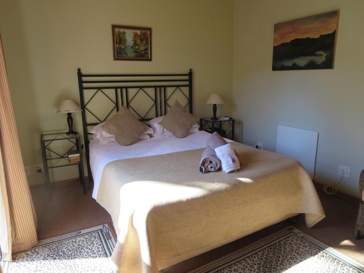 Queen Room with Garden View