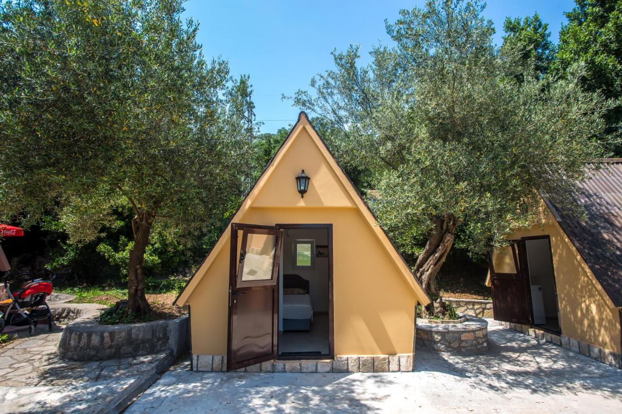 Bungalow 1 Chambre (4 Adultes)
