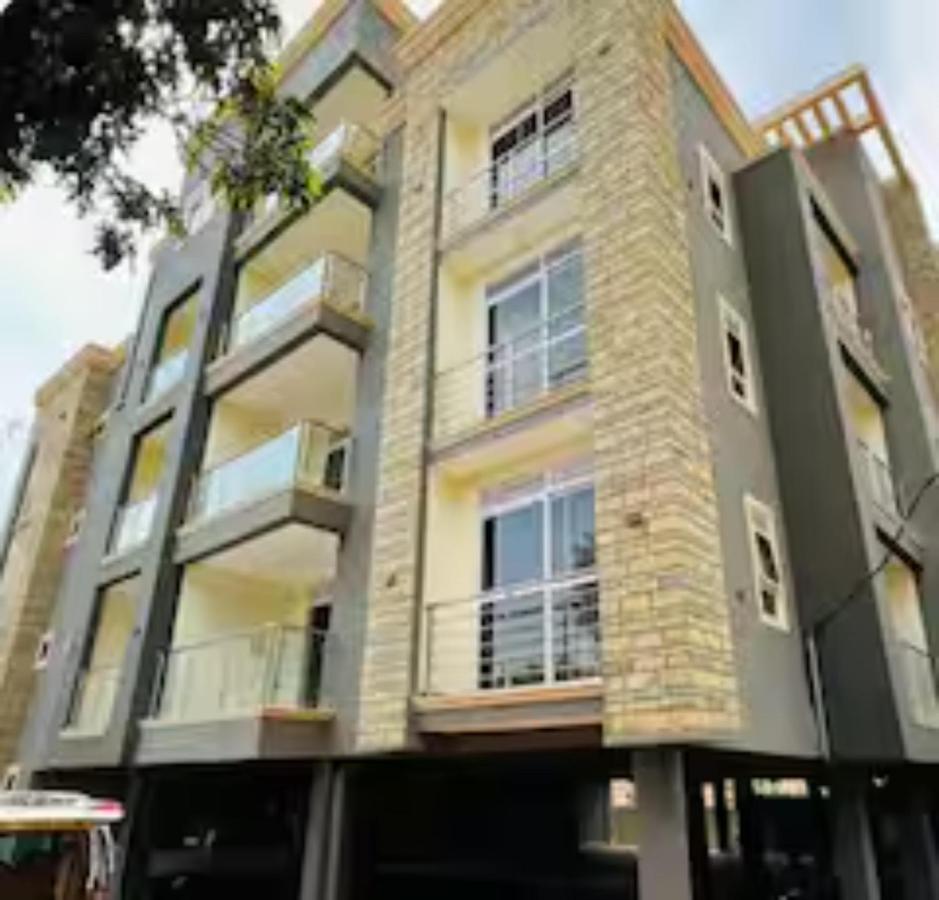 BluBlush Fine Living - Ferienwohnung Kampala