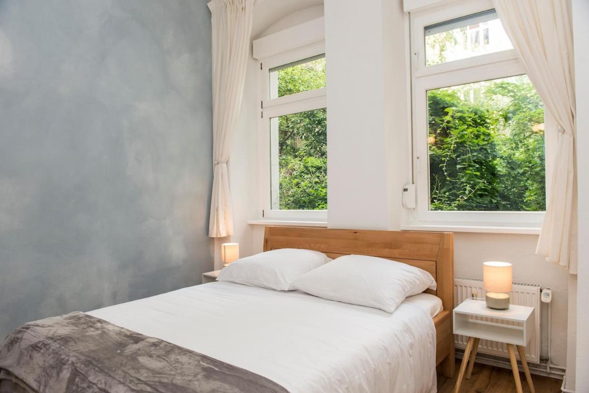 Colorful flat near vibrant Boxhagener Platz - Chambres d’hôtes Berlin