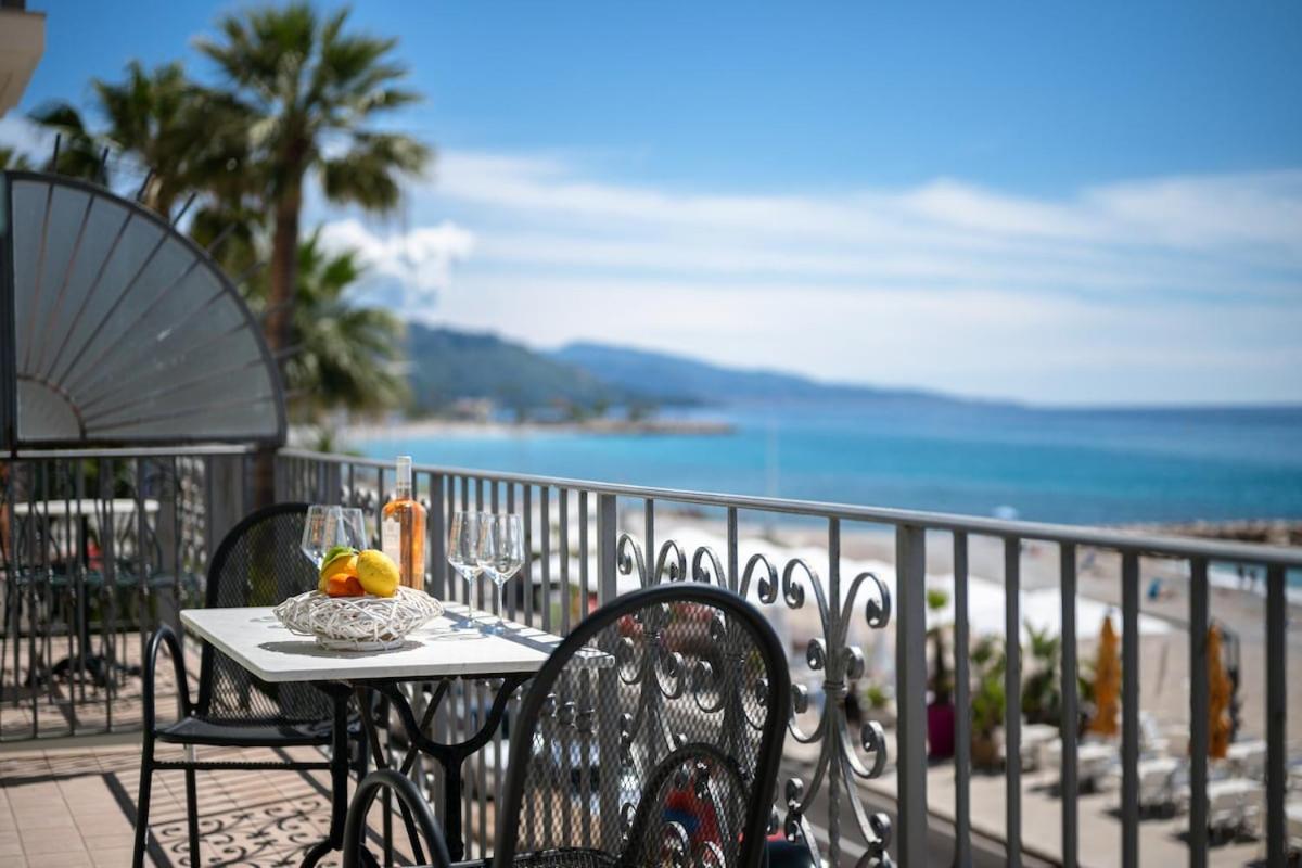 LE GALET - Hyper Centre - Vue exceptionnelle Mer - B&B Menton