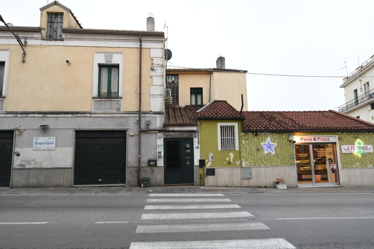 Casa Da Passaro Self Check - in , vicino ospedale e stadio - Ferienwohnung Salern