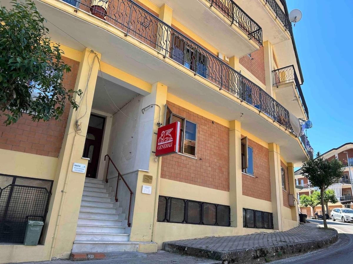 Rose Irpinia Home - Bed and Breakfast Montemarano