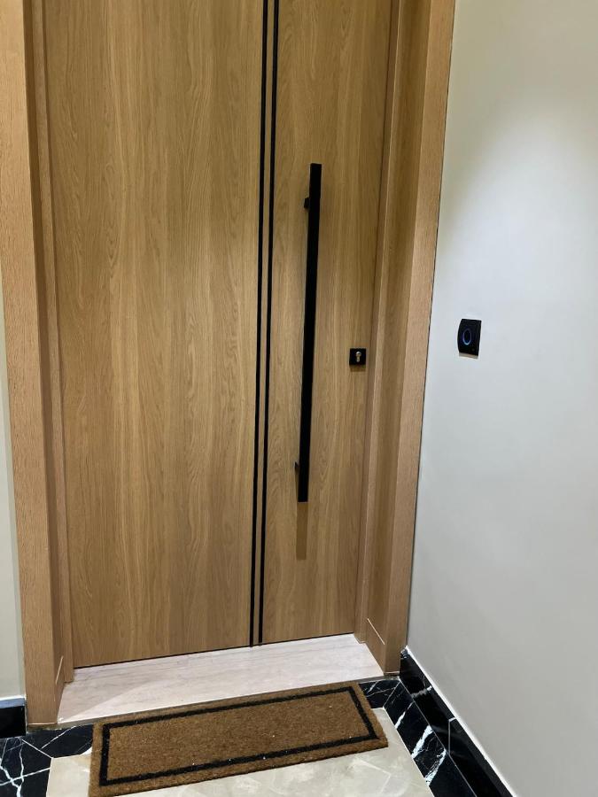 Hidden Central Cozy Gem Ghandi Calm Fast WiFi Parking - Chambres d’hôtes Casablanca