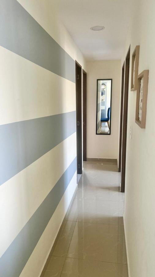 Alójate Cartagena - Exclusivo Apartamento Inteligente a 5 min de la playa - Bed and Breakfast Cartagena