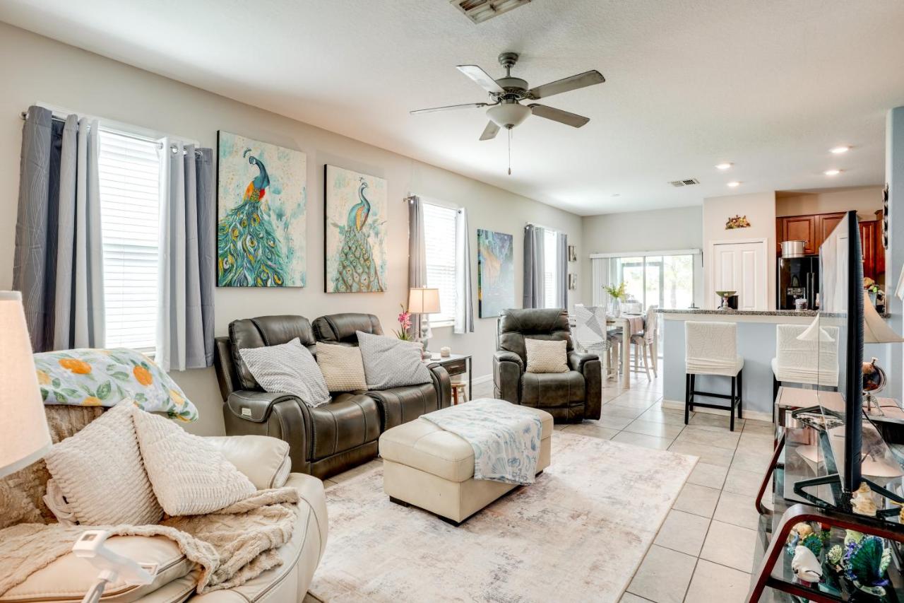 4 Mi to Brandon Exchange: Resort-Style Townhome! - B&B Tampa