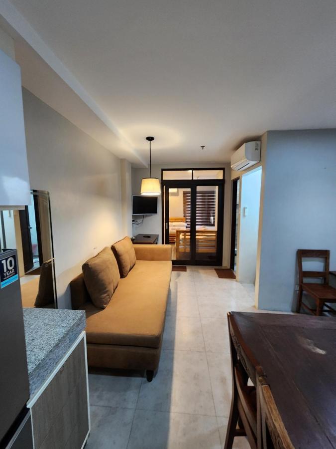 2F Vivere Condo - Govantes Properties - B&B Vigan