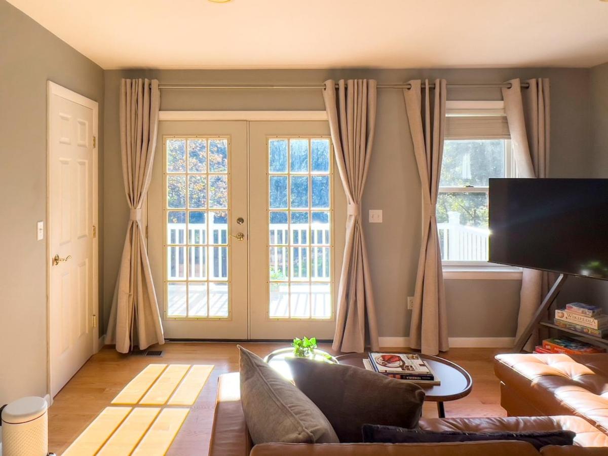 Serenity Haven - A Modern Retreat - Chambres d’hôtes Monroe