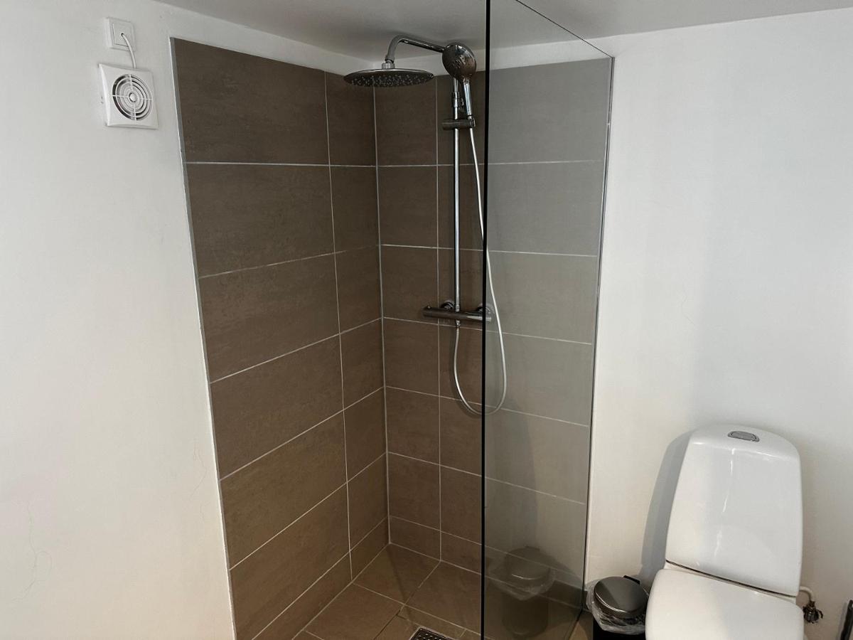 Familiekamer met Eigen Badkamer