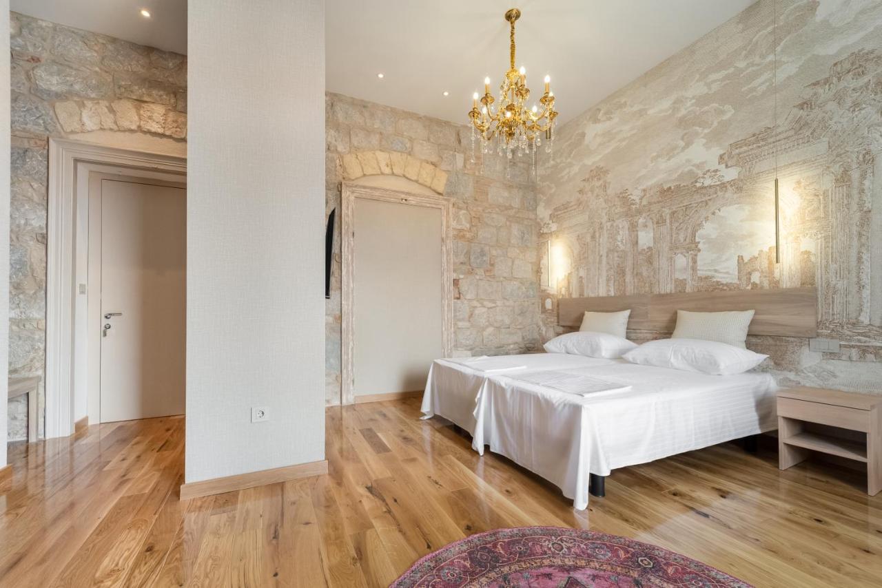 Tifani Luxury Rooms 3 - B&B Split