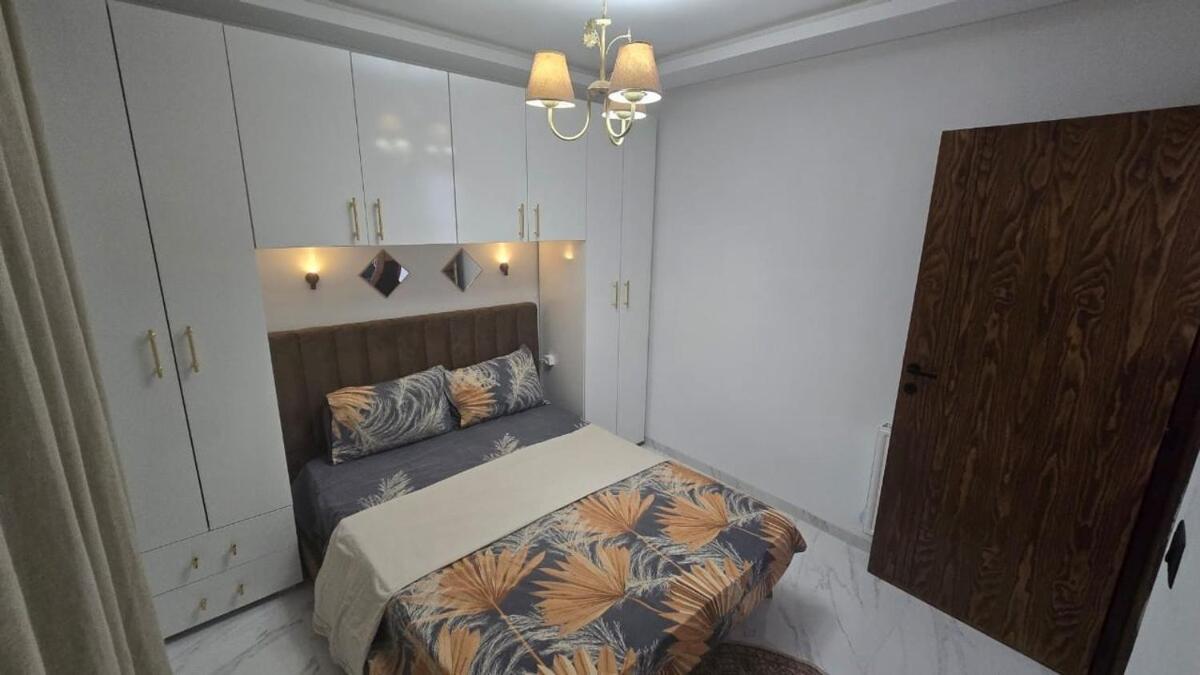 Cozy hotel-style emerald apartment - B&B El Aouina