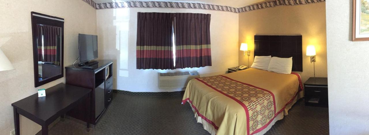 Manhattan Inn & Suites - B&B Manhattan Beach