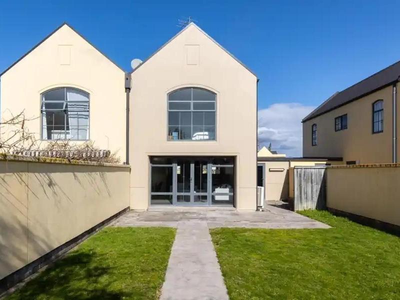 CBD Retreat, Three Bedroom Apartment - B&B Blenheim