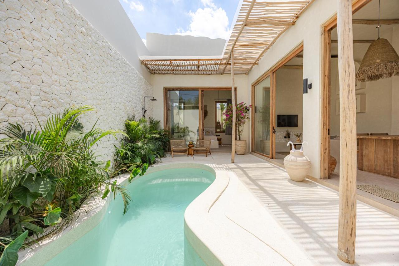 Nalu Yani - Charming1BR Villa Escape Near Beach & Cafés - Chambres d'hôtes Tanah Lot