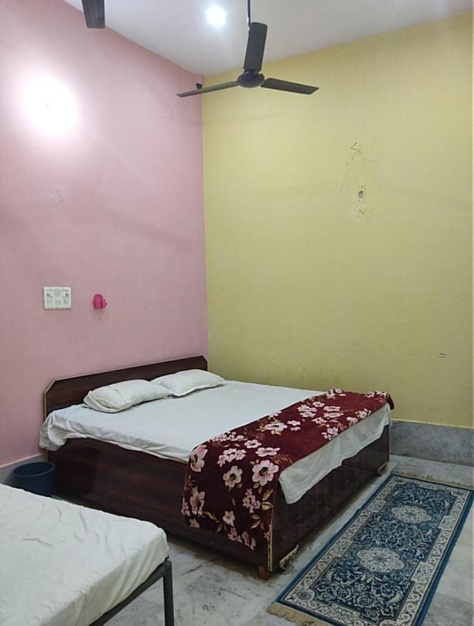 Bhardwaj Home Stay - B&B Mathura