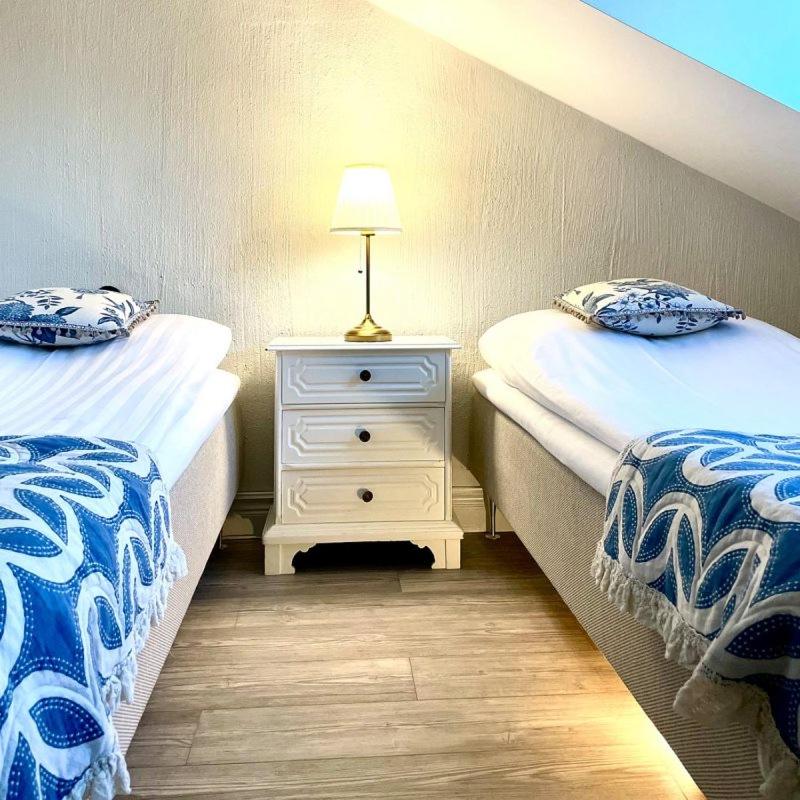 Cozy 5 rooms apartment Landskrona city - B&B Landskrona