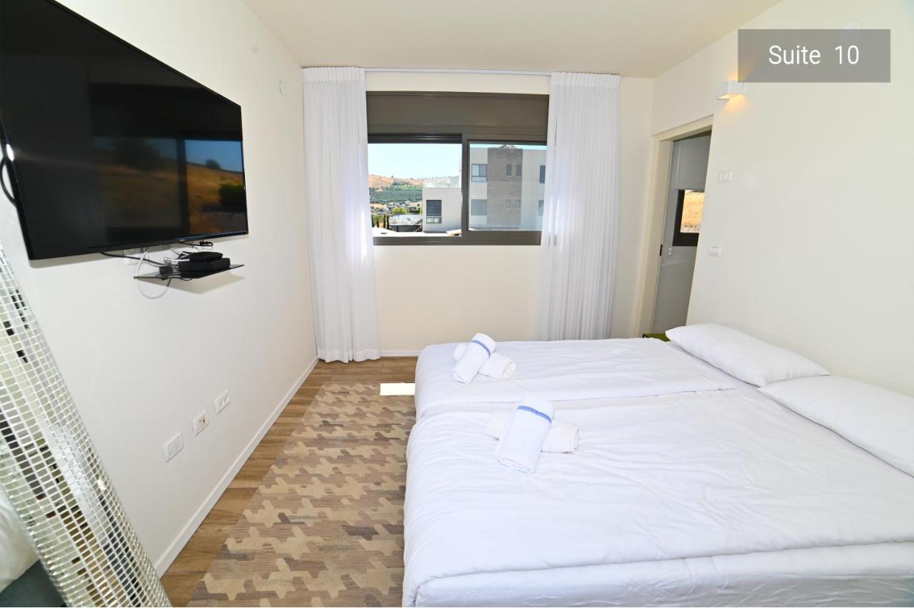 Apartment mit 2 Schlafzimmmern und eigenem Pool