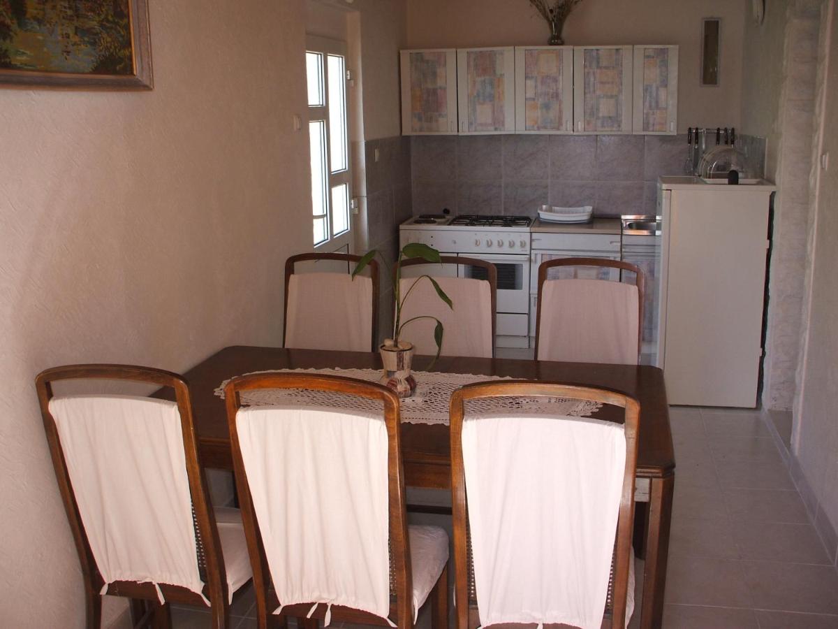Appartamento con 3 Camere da Letto