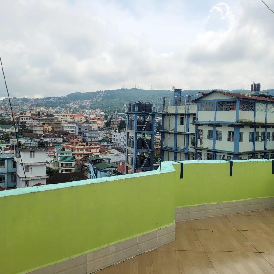 Our Villa Guest House - B&B Shillong