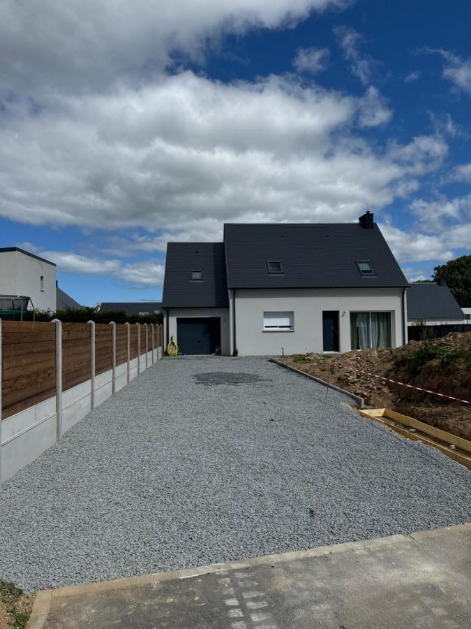Au Milieu De La Hague, 5 Personnes - B&B