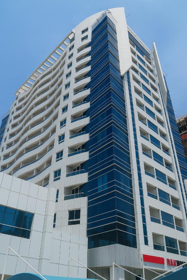 Newly furnished cozy 1 bedroom apartment close to JBR beach and metro - Ferienwohnung Dubai