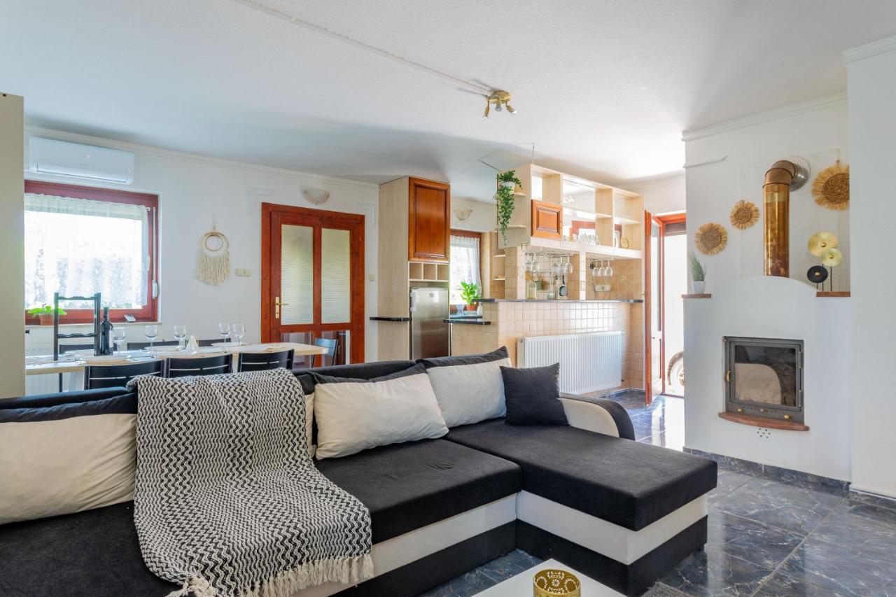 Karnevál Vendégház - B&B Velence