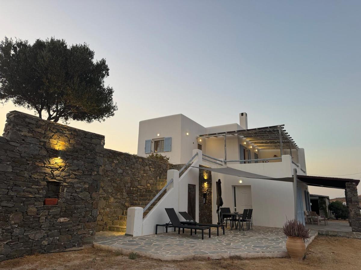 Theasea Suites - Ateliou - B&B
