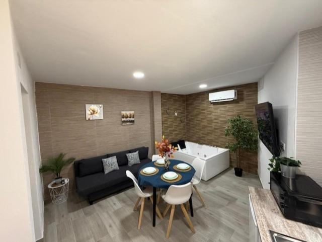Apartamento BF Jacuzzi Jerez - Ferienwohnung Jerez de la Frontera