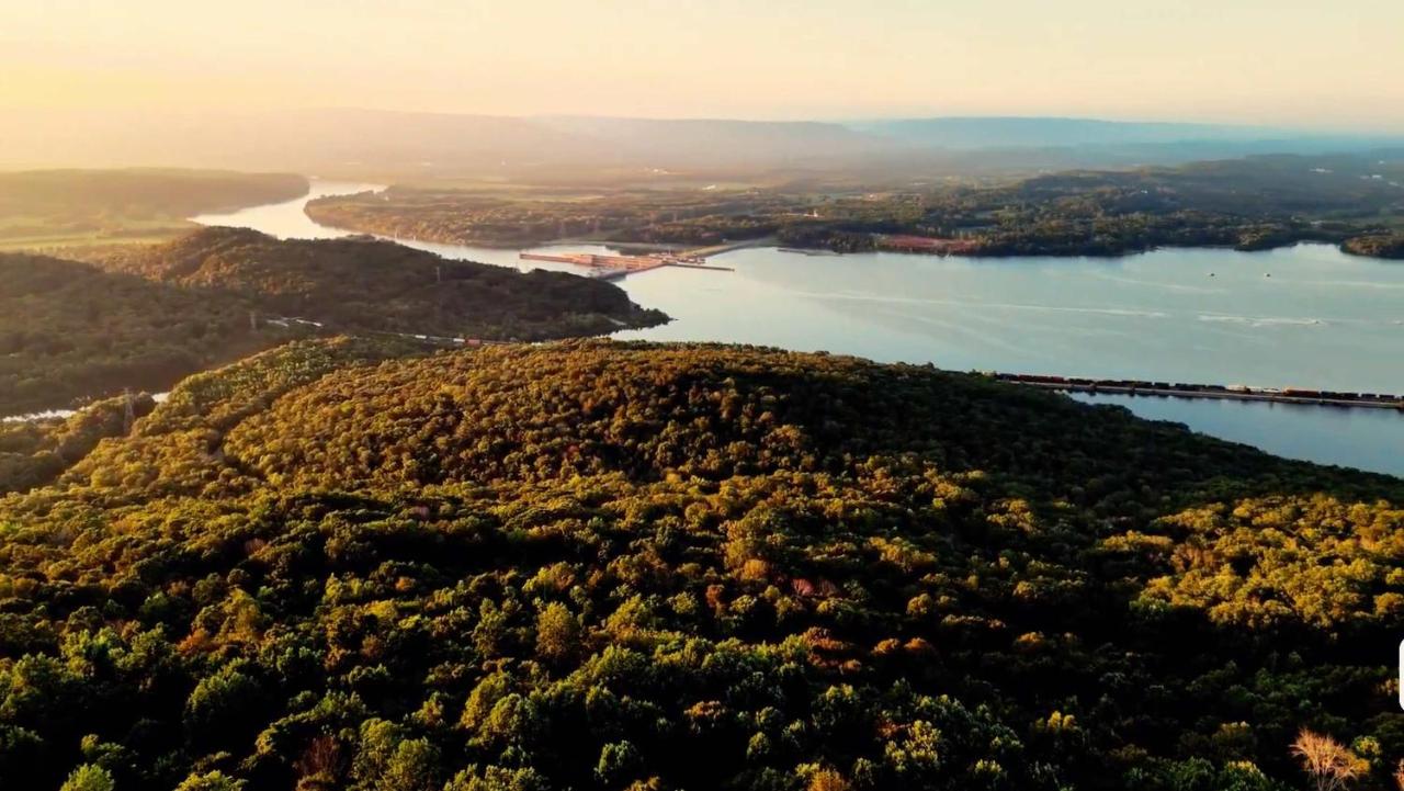 Moose Tracks with beautiful views and a hot tub - Chambres d’hôtes Bryant