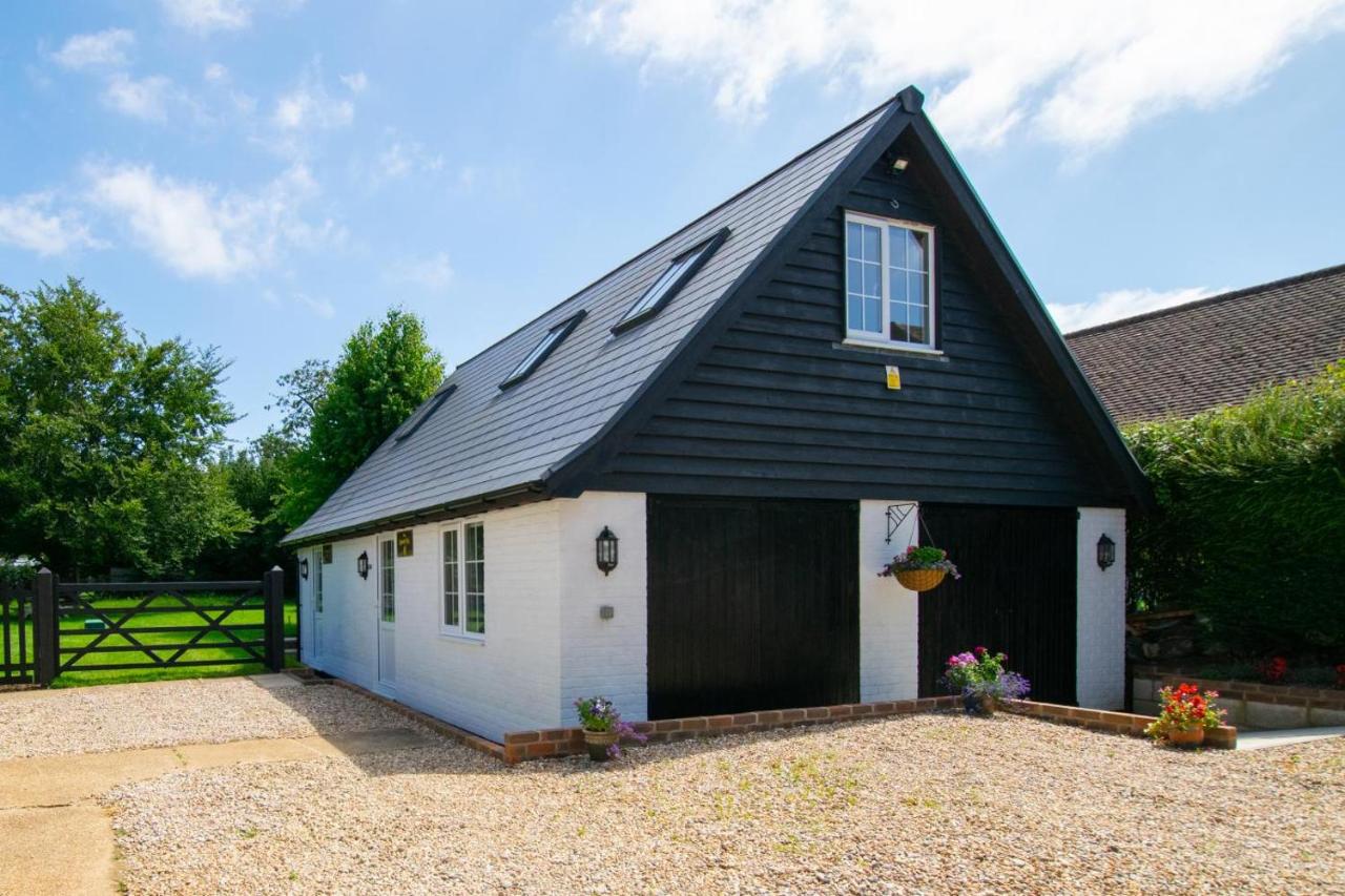 The Honey Pot - B&B Lyminge