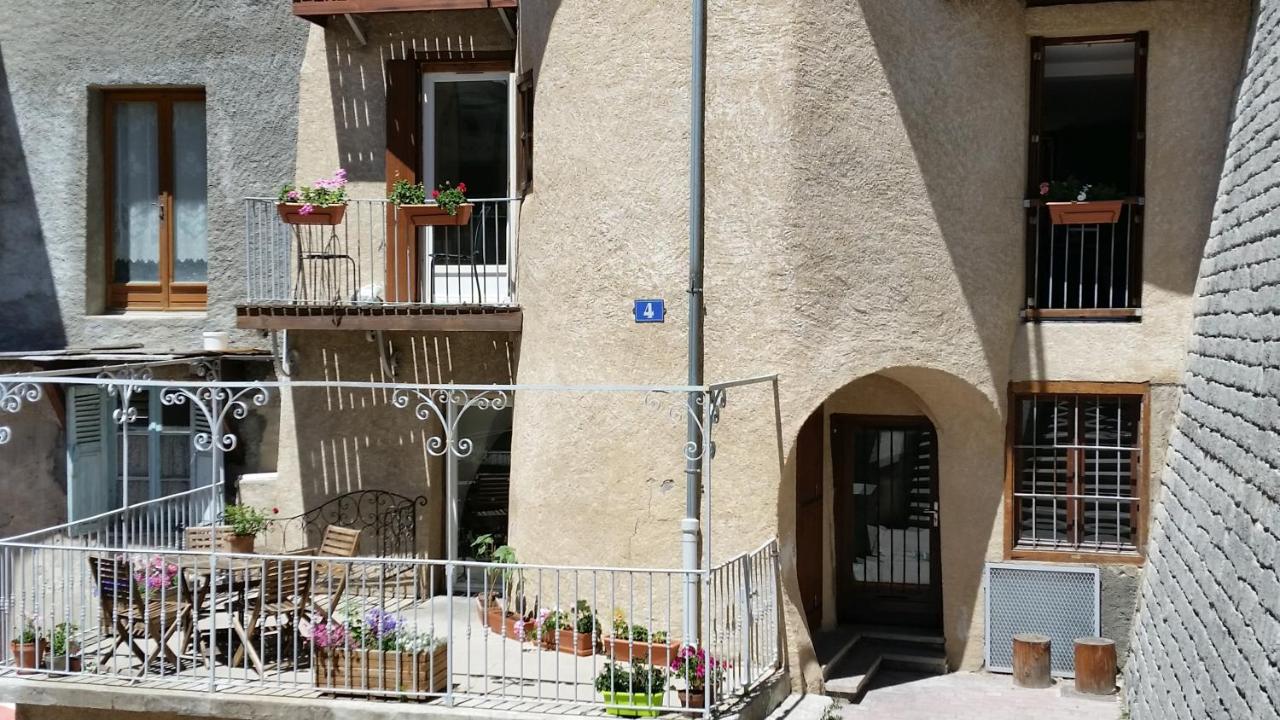 Appartement met 2 Slaapkamers en Zonnig Balkon