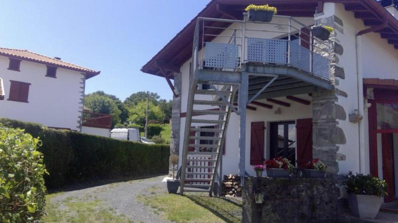 Irazabal Beheria - Bed and Breakfast Espelette