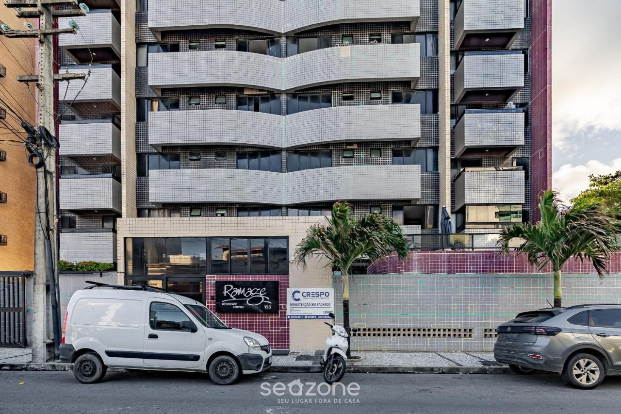 Acomodações Completas com Piscina em Localização Privilegiada em Maceió - ERE - B&B Maceió