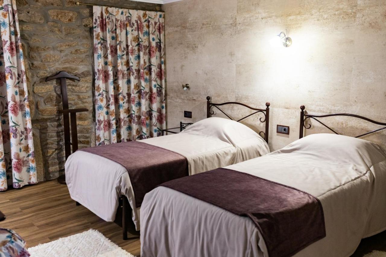 Chambre Lits Jumeaux avec Salle de Bains Privative