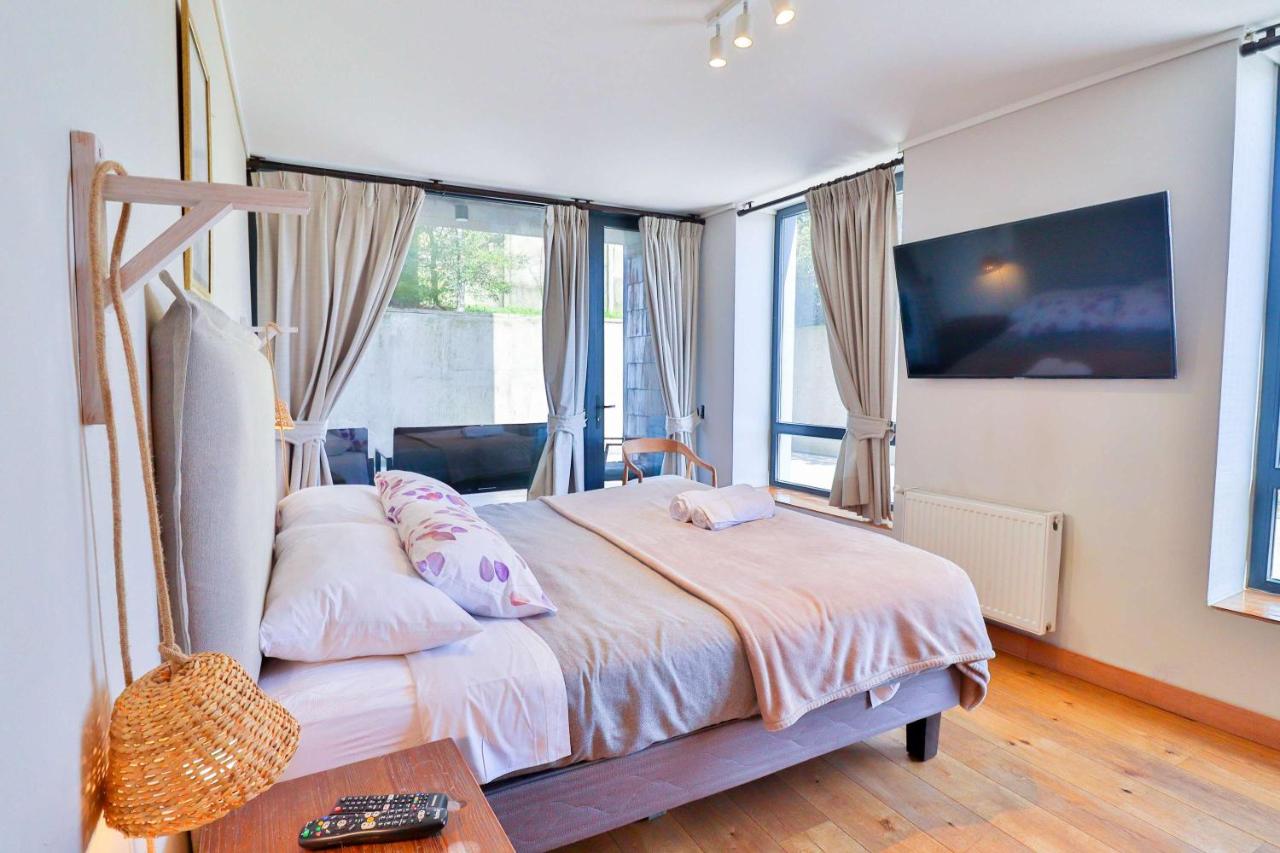 HOM I Piscina, Estacionamiento Privado y terraza - Chambres d’hôtes Puerto Varas