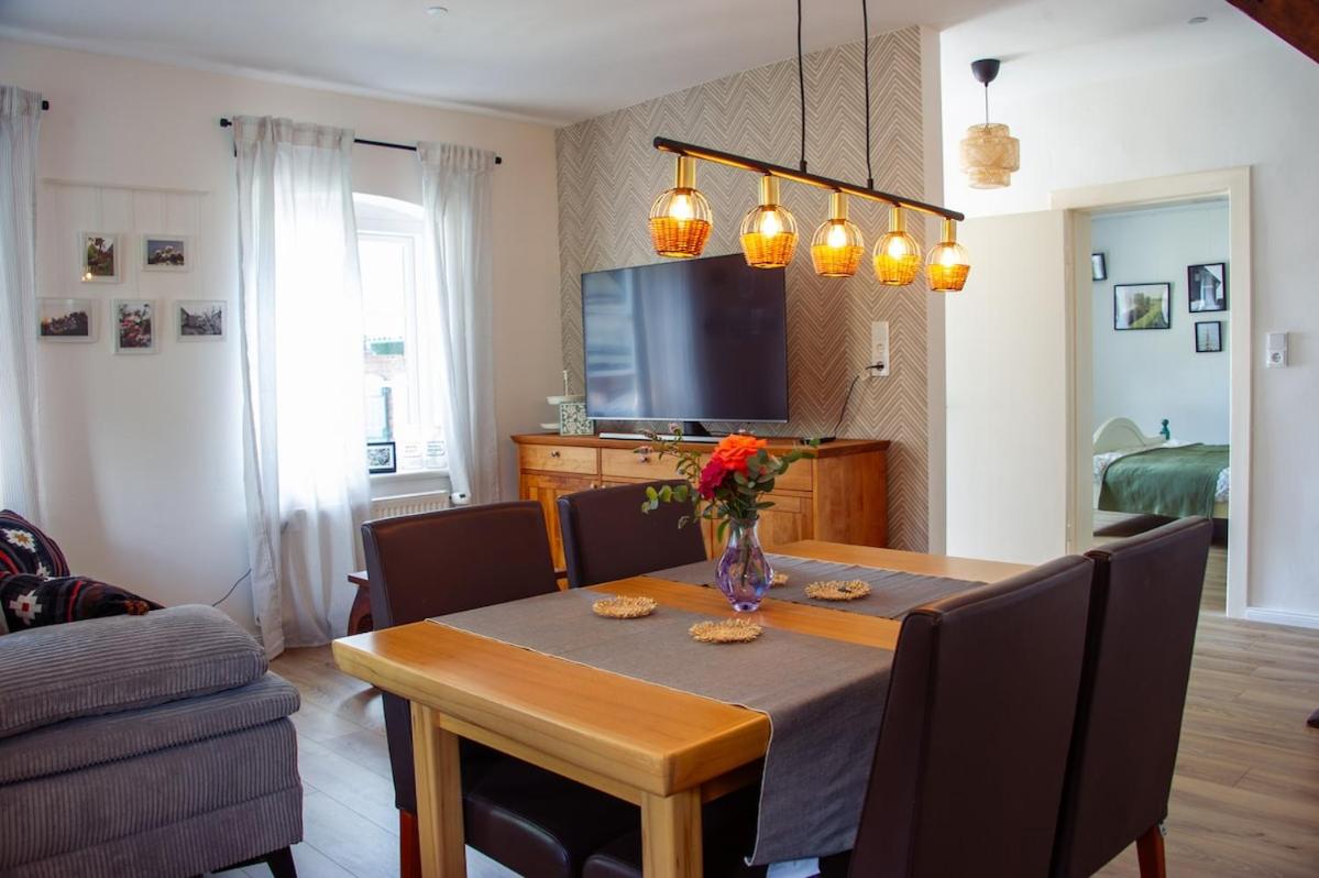 Kirschpfad zur Lühe - Bed and Breakfast Grünendeich