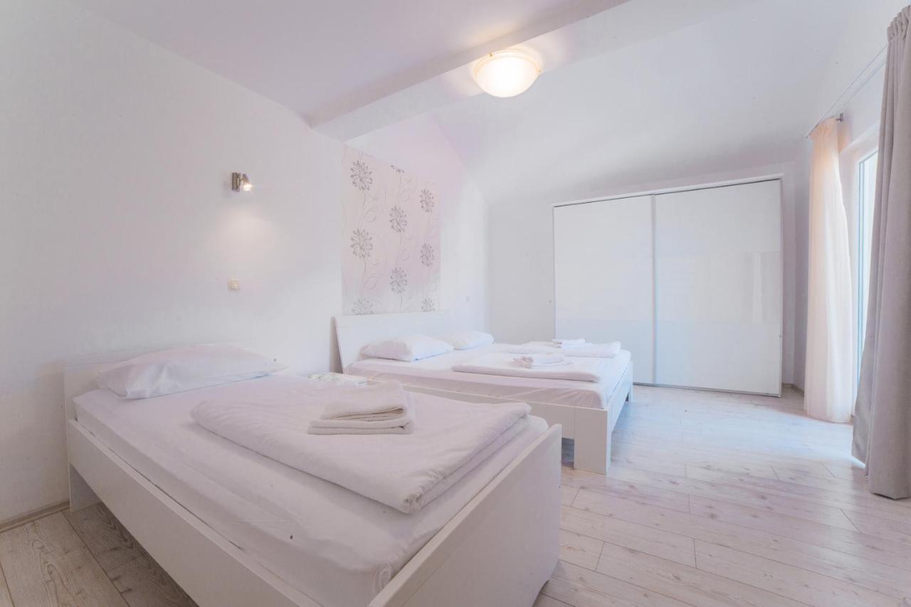 Maisonette-Apartment mit 2 Schlafzimmern (7 Erwachsene)