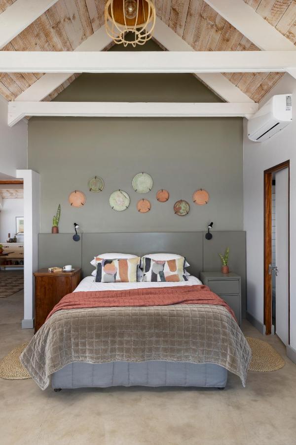 Luxury Room (Mist)