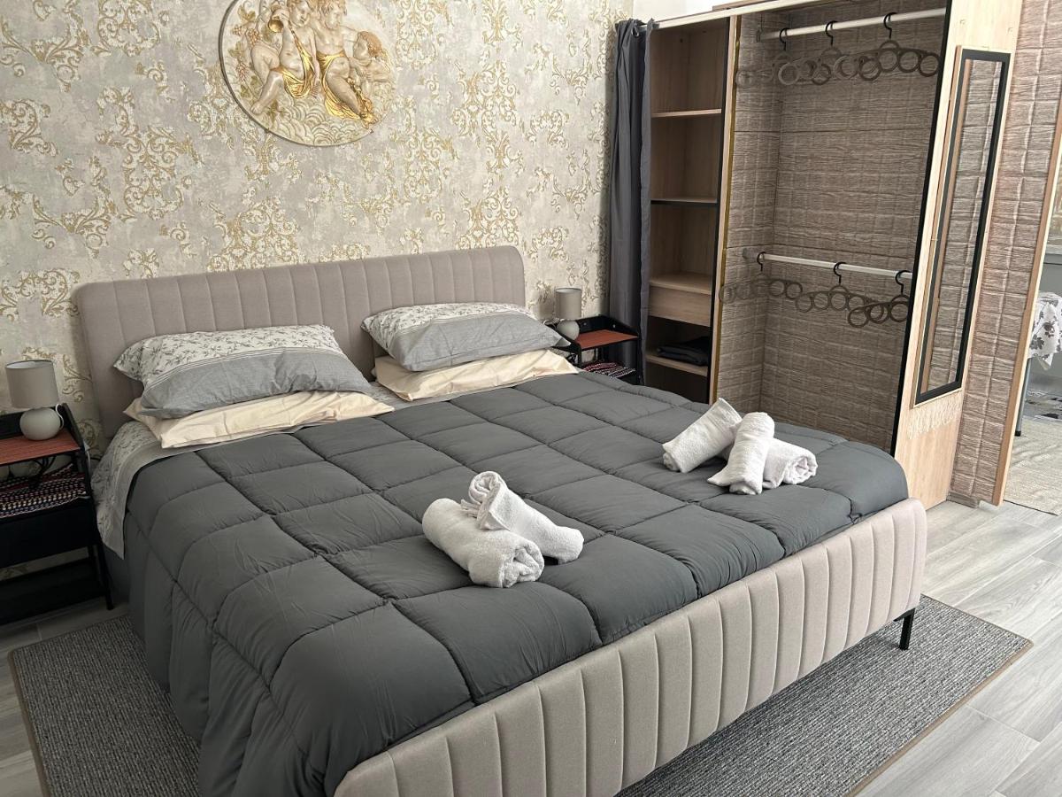 Studio apartment in Fossato di Vico - Ferienwohnung Colle